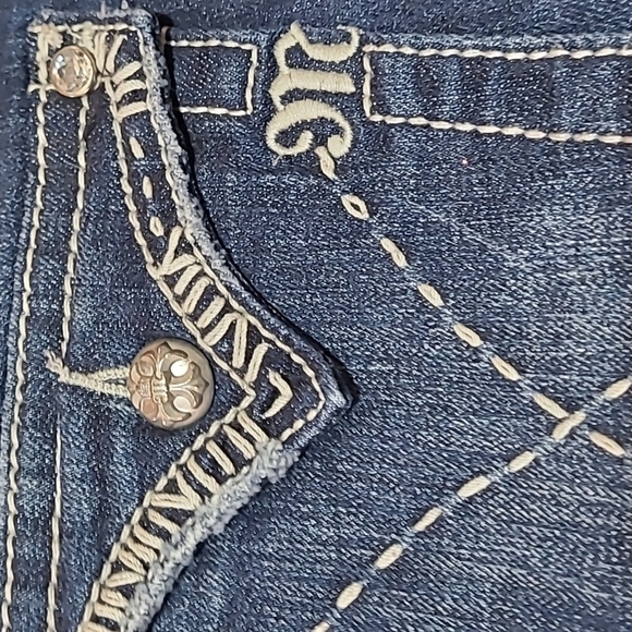 MISS ME BERMUDA FLAP POCKETS DENIM JEAN SHORTS - Picture 3 of 11